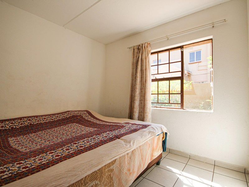 Ground Floor Gem in Highgate: Ideal for Peaceful Living! - Photo 10