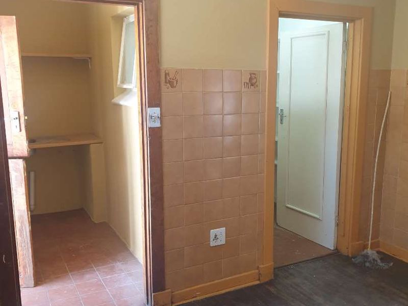 Fixer-Upper Opportunity in Western Extension, Benoni - Perfect for Investors or DIY Enthusiasts - Photo 9