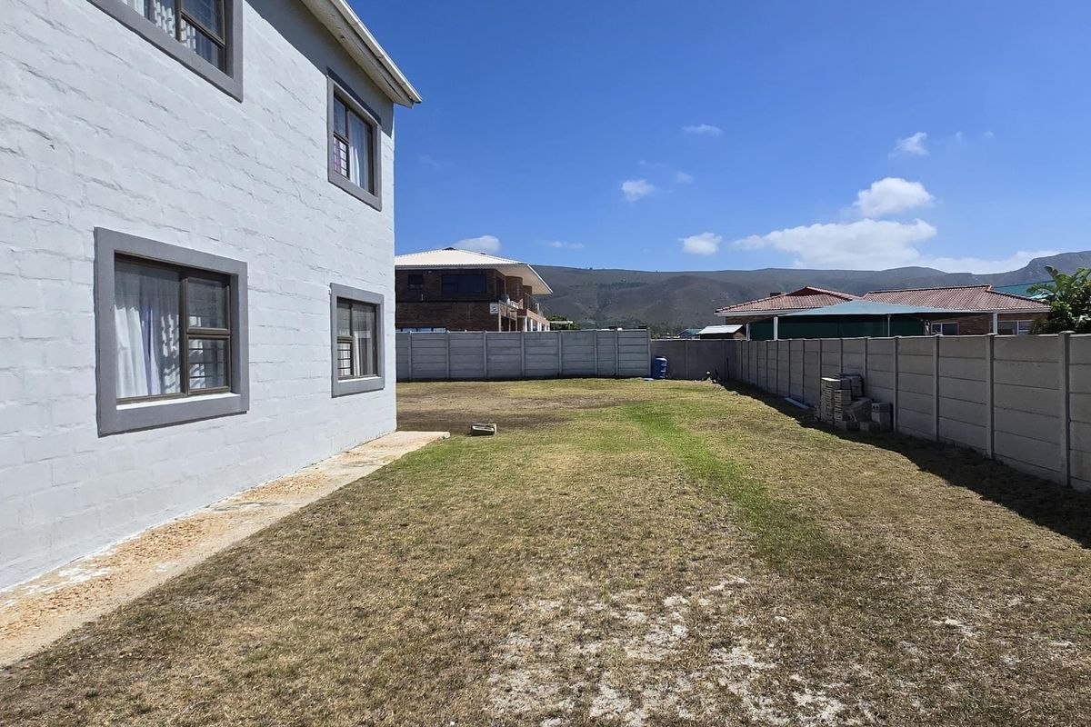 Sunshine, Space and Sea-breezes - Franskraal Style. - Photo 2