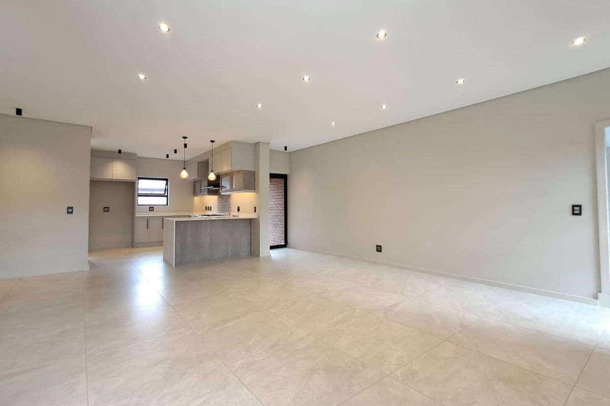 3 Bedroom Cluster in Brackenhurst NEW DEVELOPMENT - Photo 5