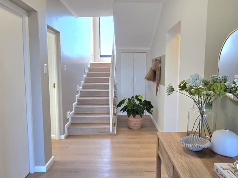 Elegant New-Build Double-Storey Home with Sea & Mountain Views | Duikersfontein, Kleinbaai - Photo 4