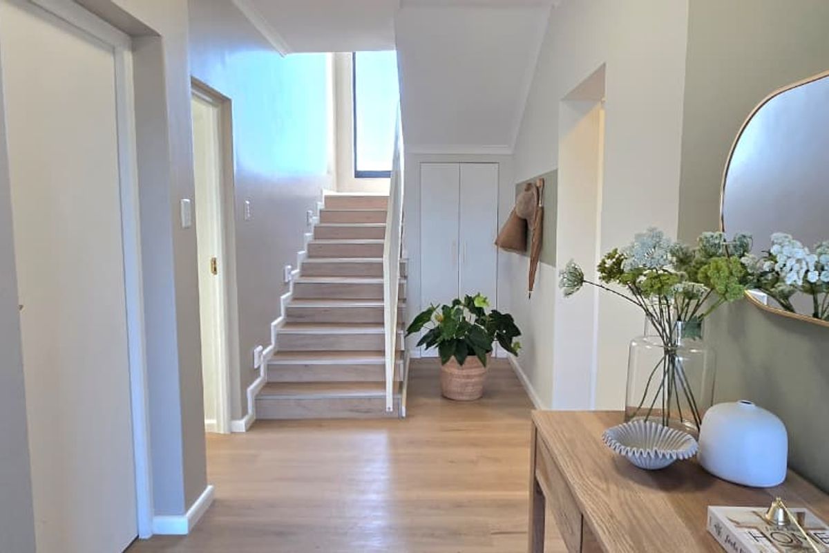 Elegant New-Build Double-Storey Home with Sea & Mountain Views | Duikersfontein, Kleinbaai - Photo 4