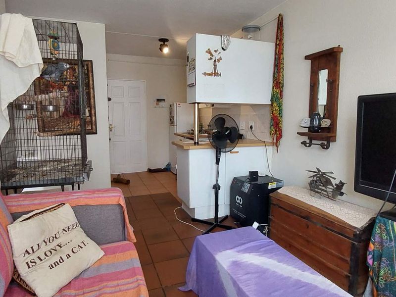 2-Bedroom Apartment, ideal investment property - Photo 4