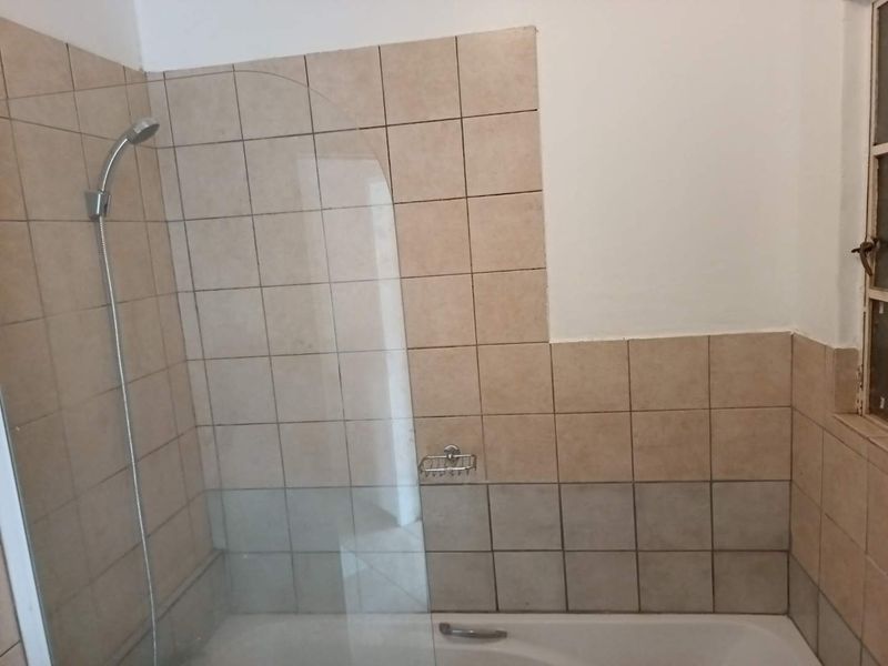 Ground Floor Apartment to Rent in Theresapark Estate | R5 300 - Photo 9