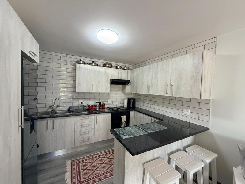 Exceptional Opportunity: Modern Home, Prime Spot - Photo 6