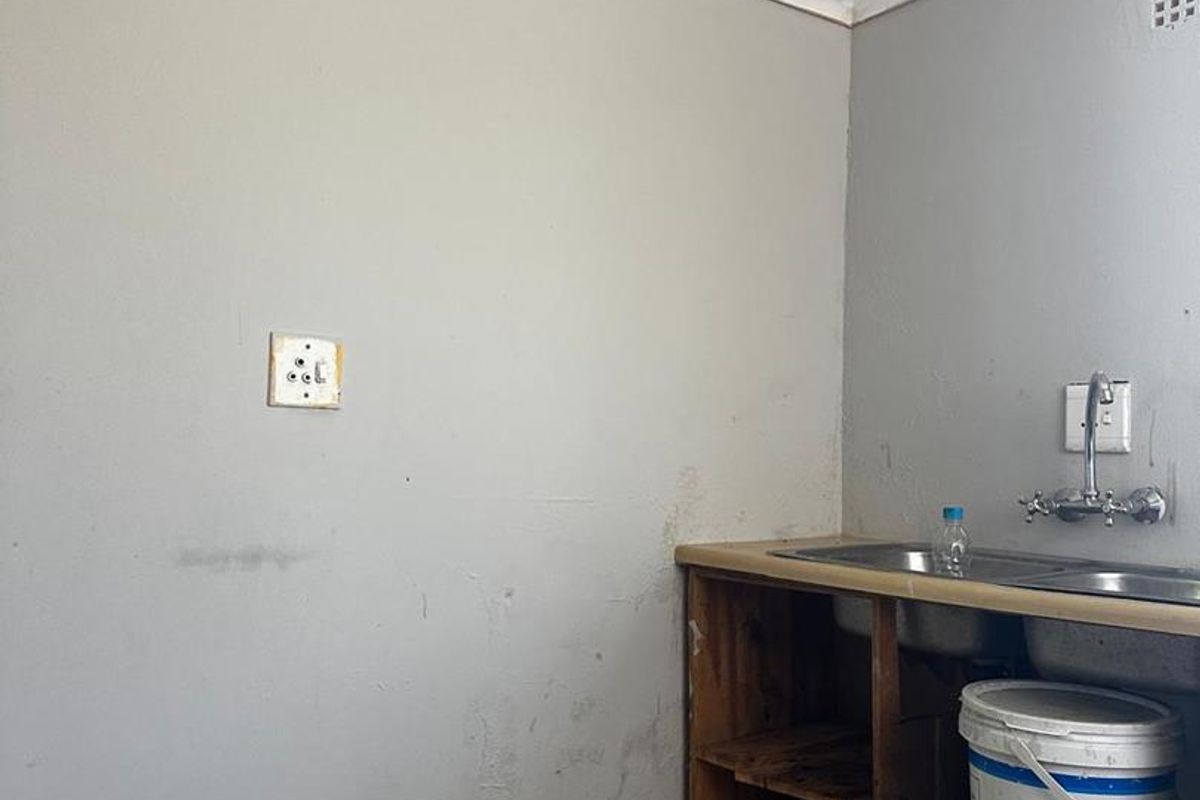 Simple and Functional 2-Bedroom House for Sale - Photo 3