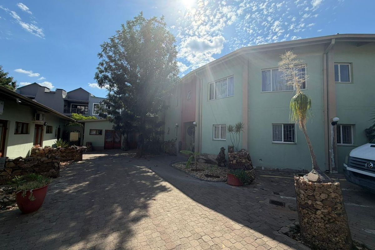 🏢 PRIME HOSPITALITY INVESTMENT – WINDHOEK CBD SOUTH ✨ - Photo 2