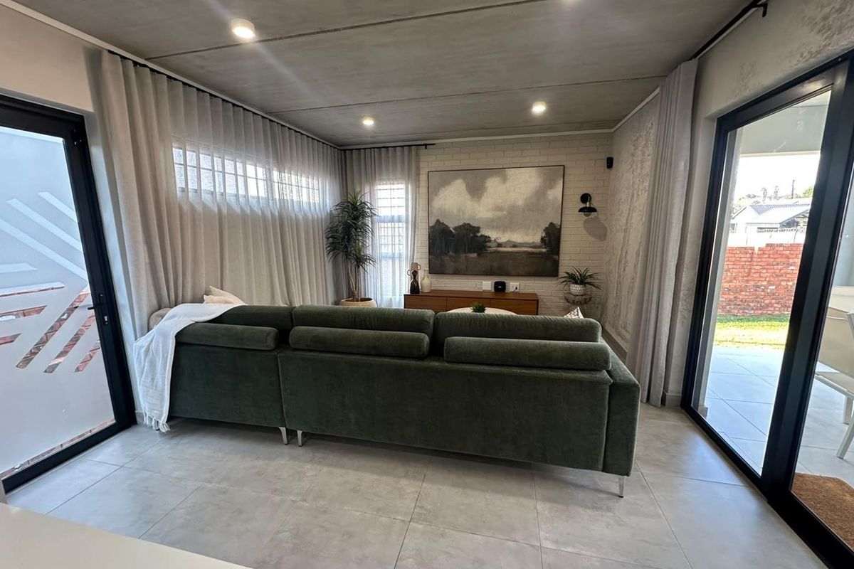 The Space You've Been Waiting For. The Lifestyle You've Earned. - Photo 2