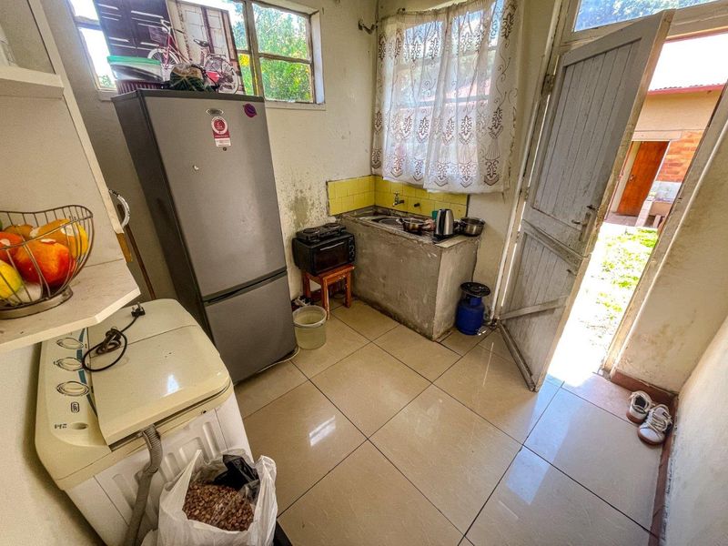 Rosettenville Extension, 3 Bedroom house with flatlet - Photo 10