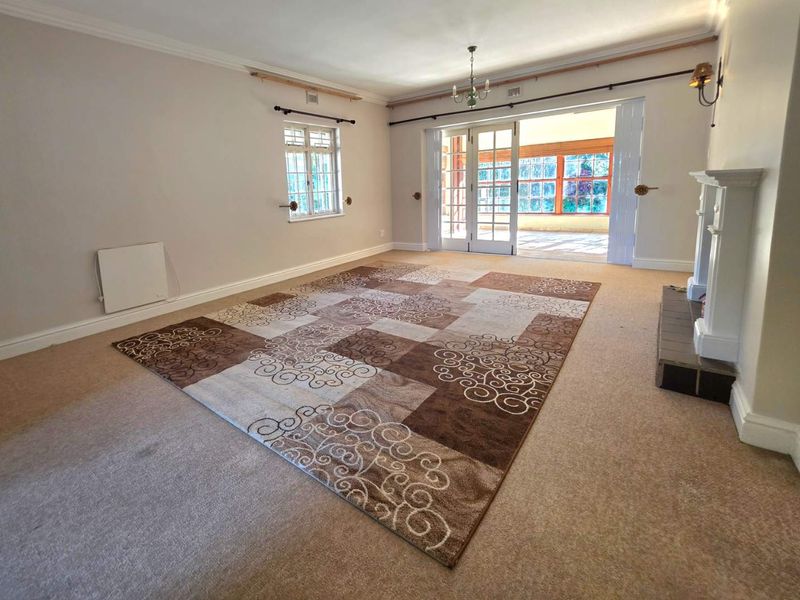 Versatile Family Home with Flatlet for Sale in Hillcrest | Pool, Level Land & Income Potential - Photo 5