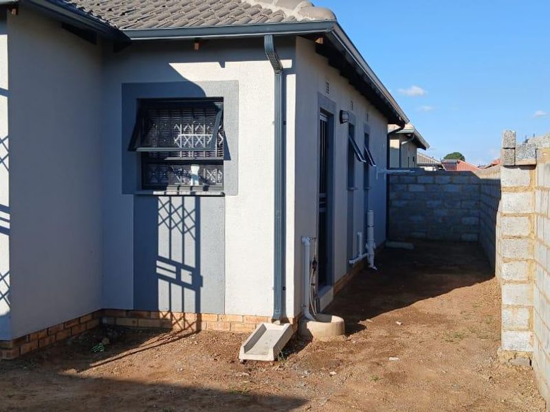 New Modder Benoni -R820 000 Brand New ! - Photo 4