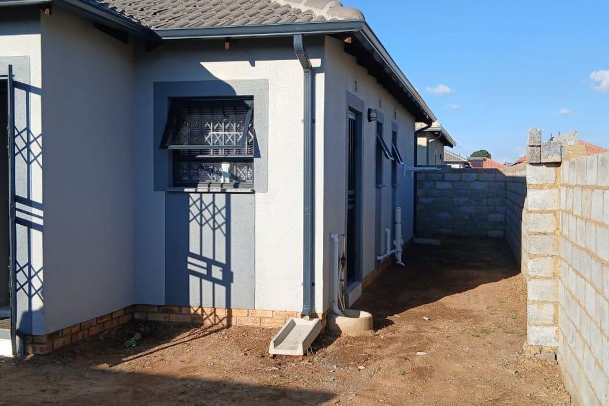 New Modder Benoni -R820 000 Brand New ! - Photo 4
