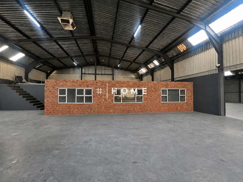 Commercial Property in Southern Industrial Area - Photo 6