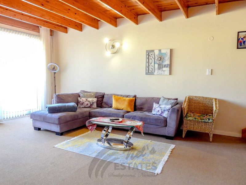 Spacious Duplex Apartment For Sale in Swakpmund Central - Photo 2