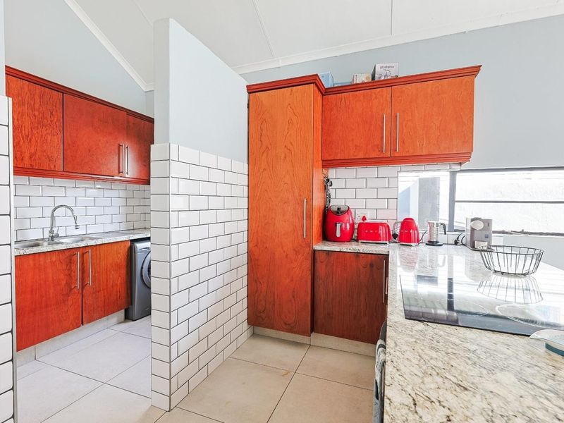 Welcome Home to Modern Comfort in Saint Olympus Estate - Photo 6