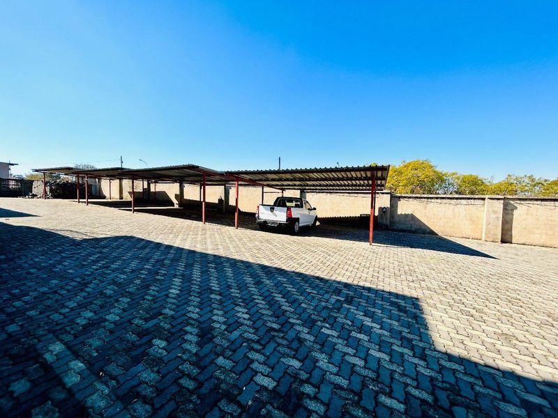 9 unit Complex for sale in vryheid - Photo 9