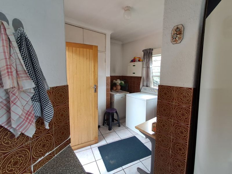 3 Bedroom House for Sale in Brackenhurst - Photo 7