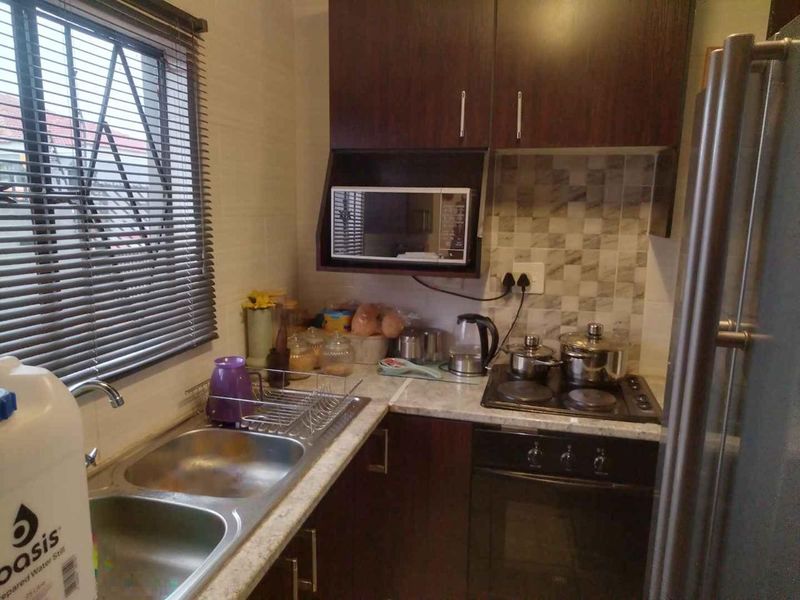 3 stunning bedrooms house for sale in Soshanguve VV - Photo 7