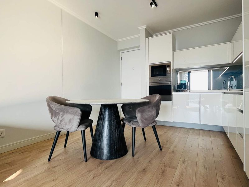 Luxury one bedroom apartment for sale at Ellipse Waterfall - Photo 10