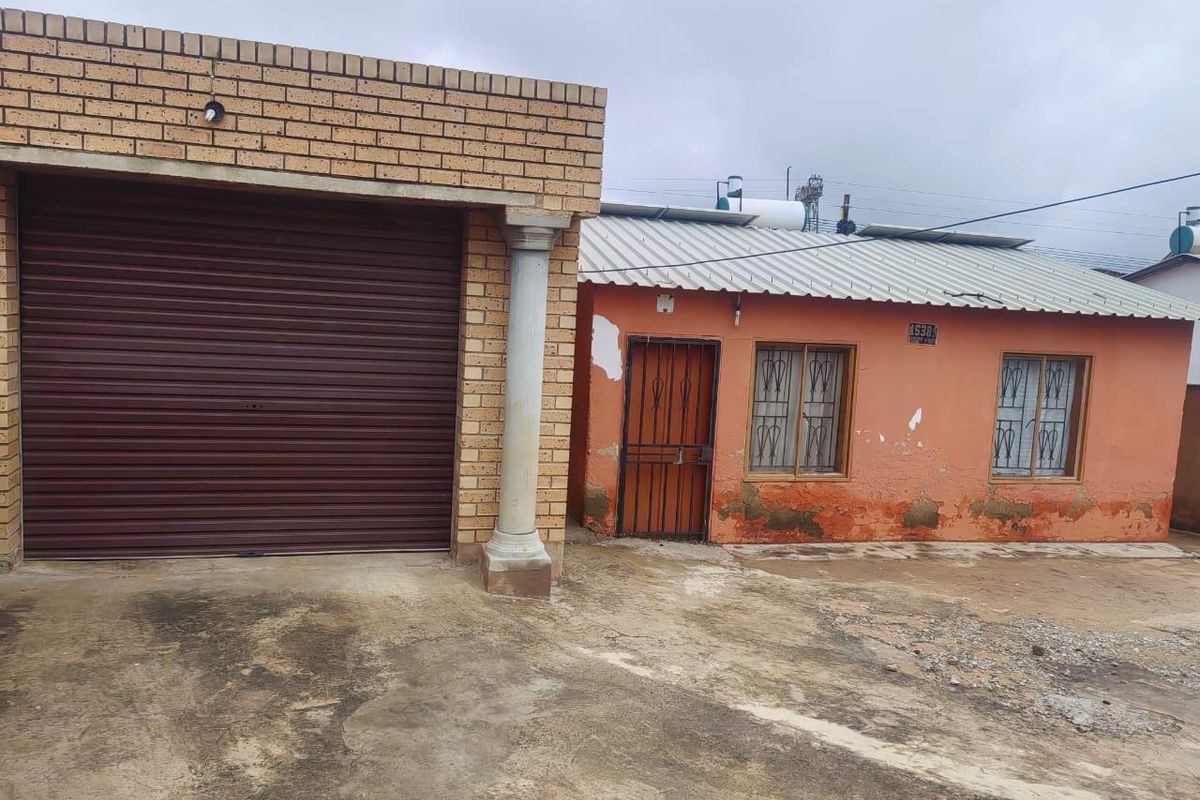 2-BEDROOM AFFORDABLE FAMILY HOME - Photo 3