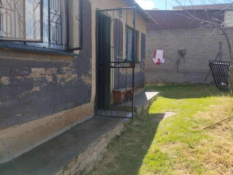 2 Bedroom House In Phomolong - Photo 3