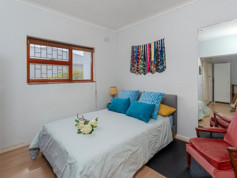 Pretty as a picture and neat as a pin, this brand new release is going to be your win! - Photo 9