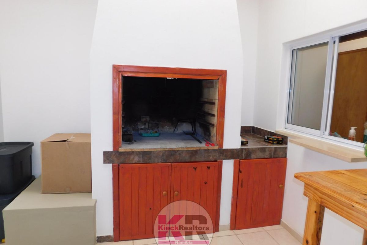 3 Bedroom House For Sale Henties Bay (Suid Duin) - Photo 4