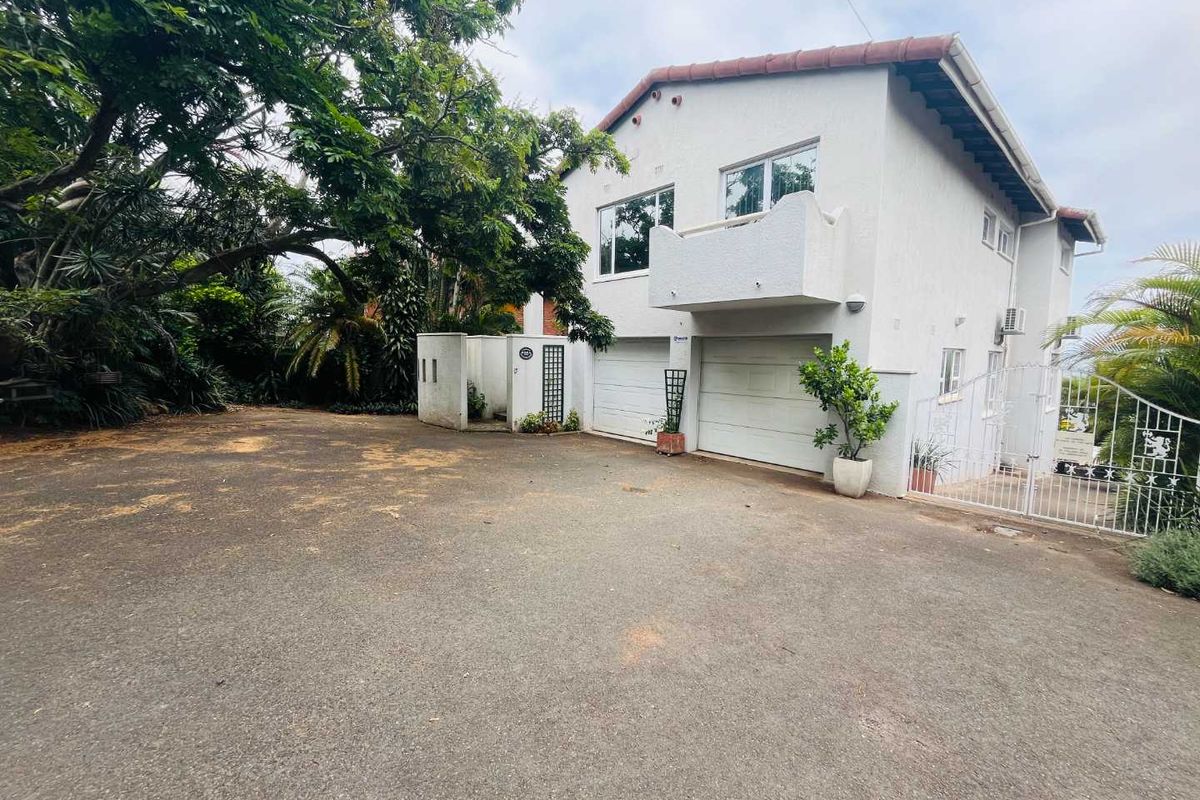 Hendra - Charming Family Haven in Umgeni Park – A Peaceful Retreat to Create Endless Memories - Photo 2