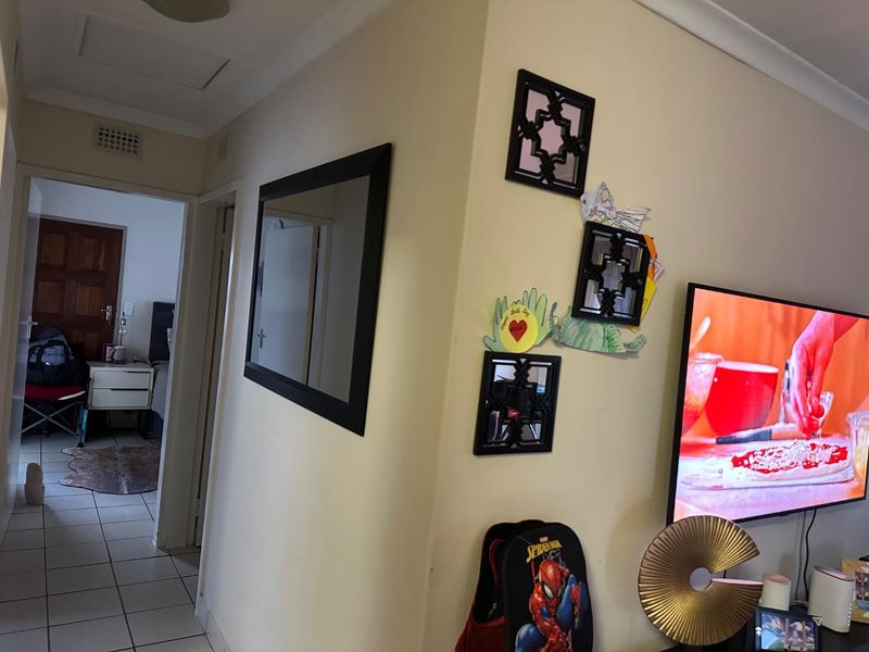 3 Bedroom House in Clayville -Midrand Village Estate - Photo 5