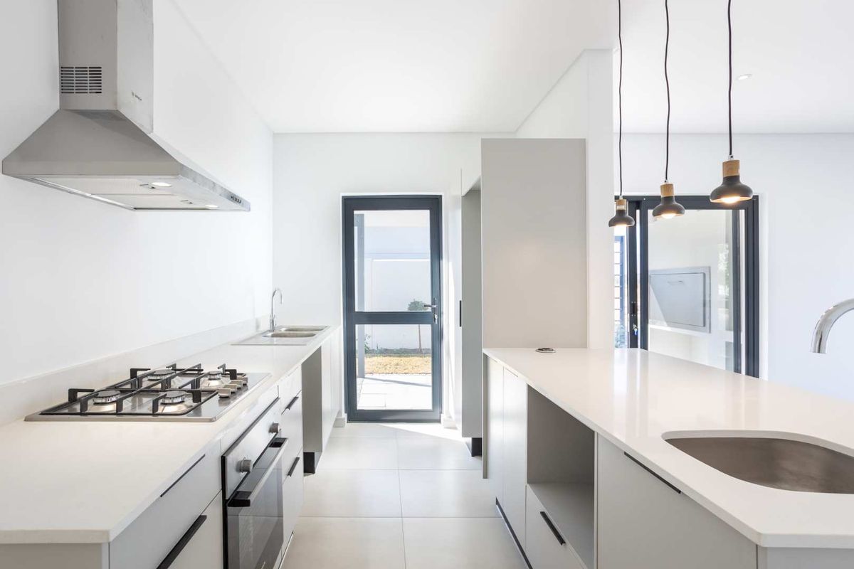 Paarl Valleij Lifestyle Estate & Farm Two-Bedroom Bespoke Home - Photo 4