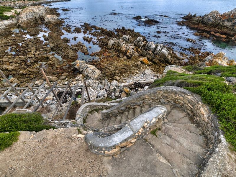 Landmark Property in De Kelders - Photo 4