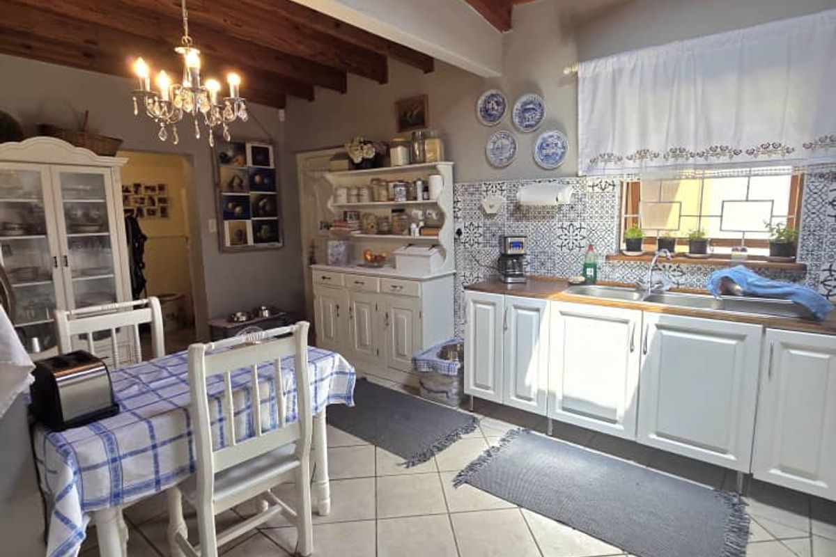 3 Bedroom Home For Sale in Vineta - Photo 4