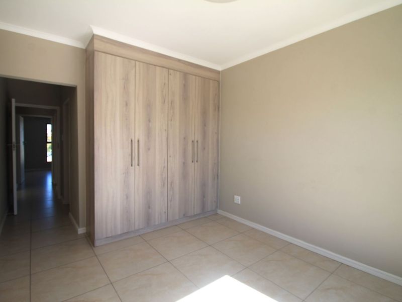 Spacious living at its best ! - Photo 7