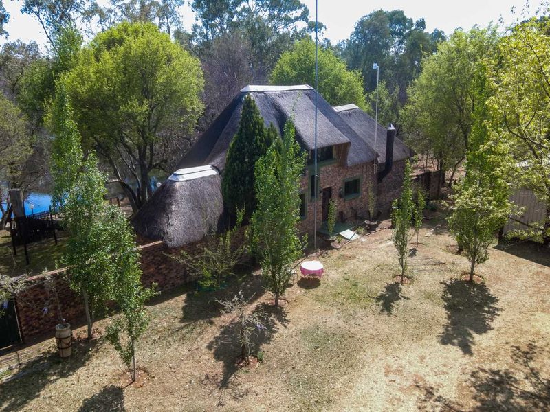 Air B & B For Sale on the Vaal River - Photo 3