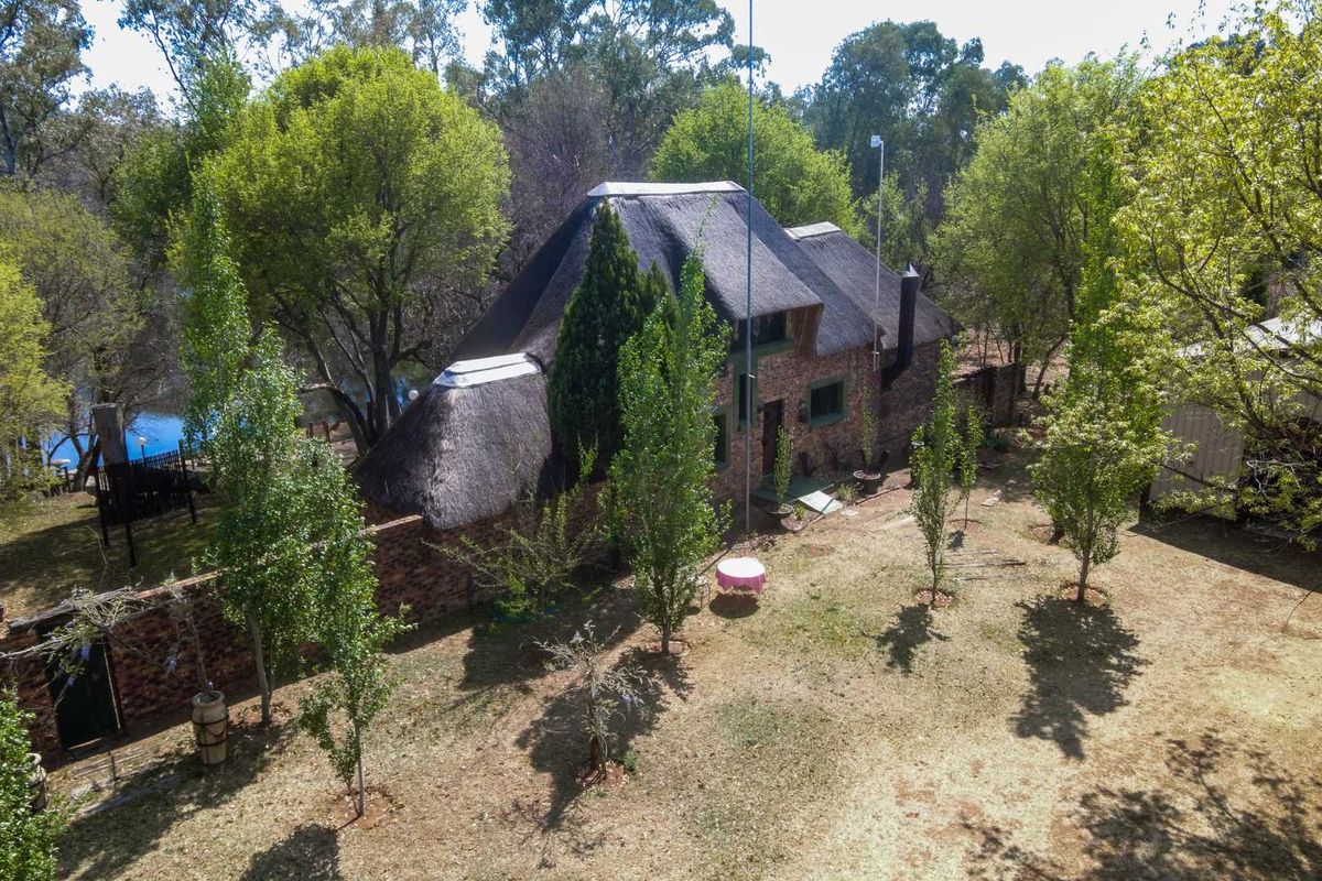 Air B & B For Sale on the Vaal River - Photo 3