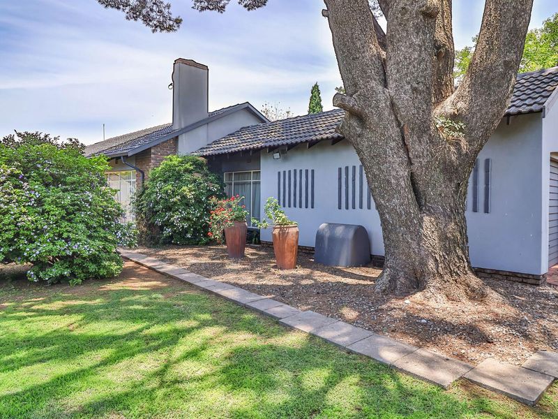 Home Sweet Home: Boma & Spalsh Pool! - Photo 4