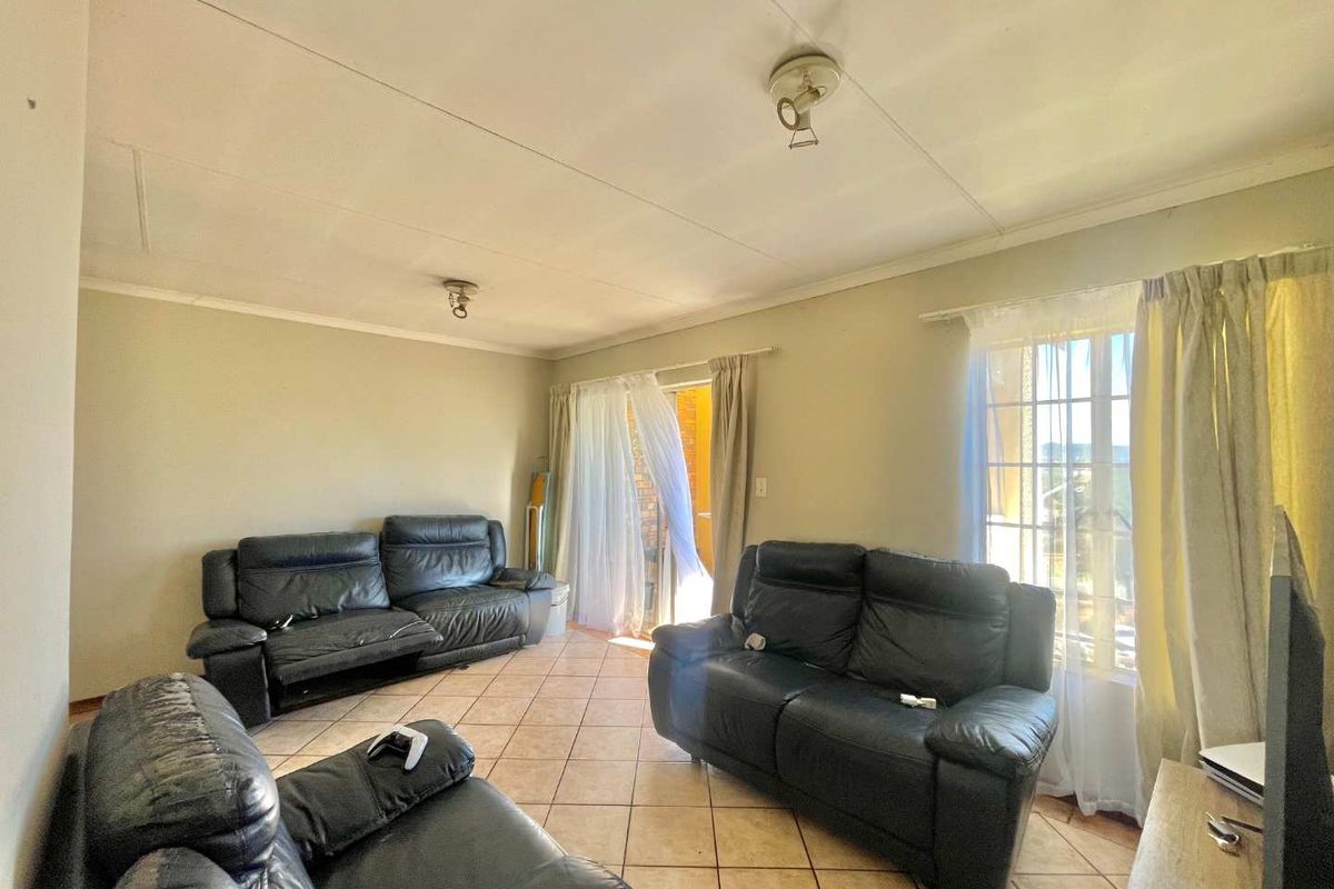 Live with a view! - Photo 5