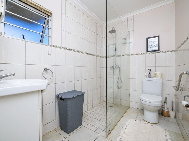Hendra Estates - Gorgeous, Pet-Friendly Townhouse For Sale In Prime Umhlanga Walking Distance To The Beach!! - Photo 9