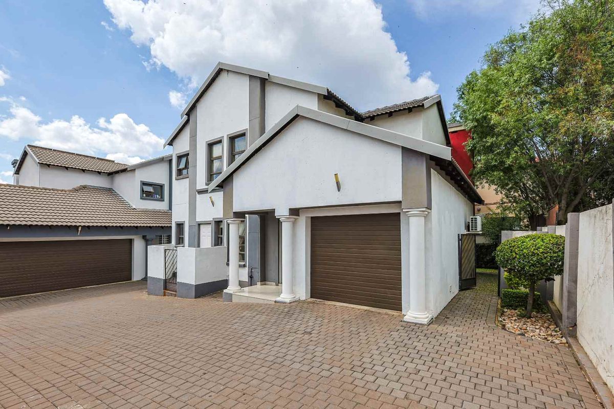 Prime 3 Bedroom Home in Exclusive Pretoria East Estate - Photo 2