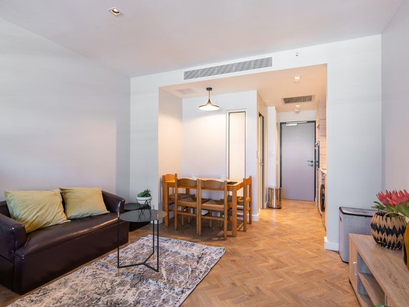 Fully Furnished Studio Apartment - Photo 10