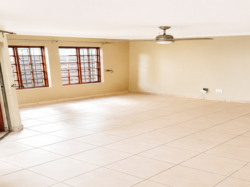 CHARMING 3 BEDROOM TOWNHOUSE FOR SALE IN A SECURE ESTATE – EQUESTRIA - Photo 8