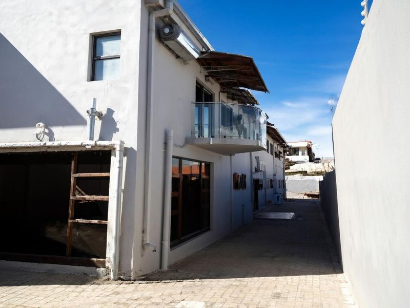 MODERN DOUBLE STOREY HOUSE FOR SALE IN AUASBLICK - Photo 6