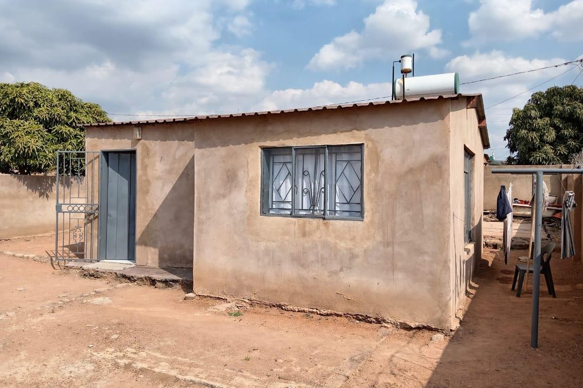 1 Bedroom House For Sale in Mabopane Unit V - Photo 4