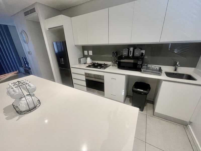 Hendra - Contemporary 2-Bedroom Apartment For Sale in Ocean Dune - Photo 4