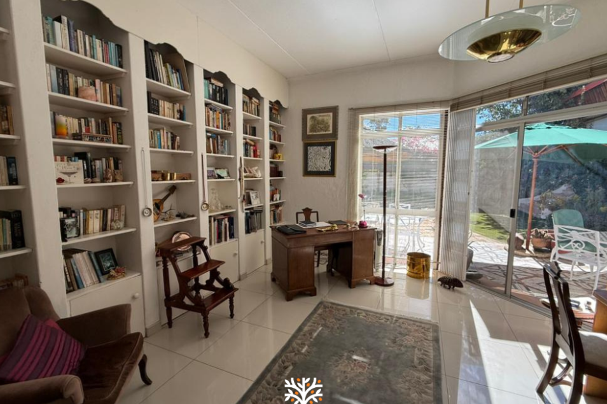 Family Home For Sale | Klein Windhoek | N$8 450 000 - Photo 3