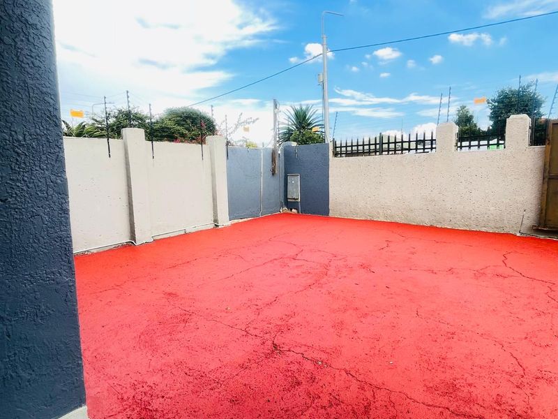 Versetile Business or Residential Property In Roseacres!!! - Photo 6