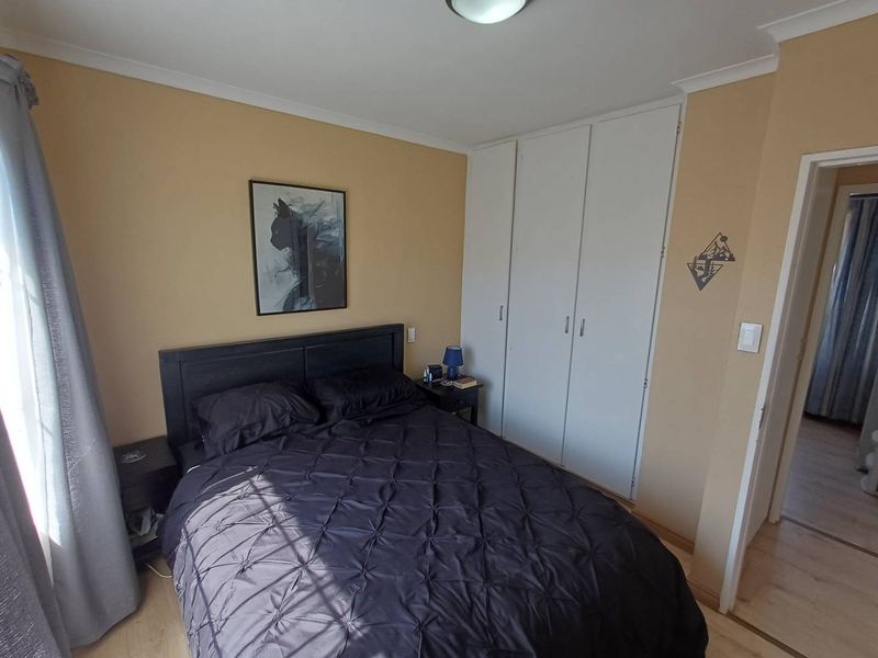 Spacious 2 Bedroom unit in Florida Glen - Photo 8