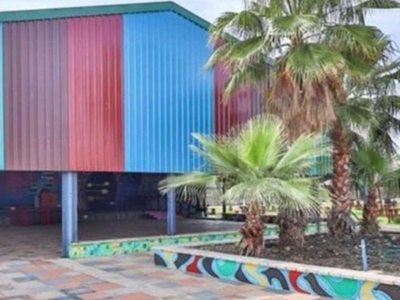 Escape to Paradise commercial resort for sale. - Photo 9