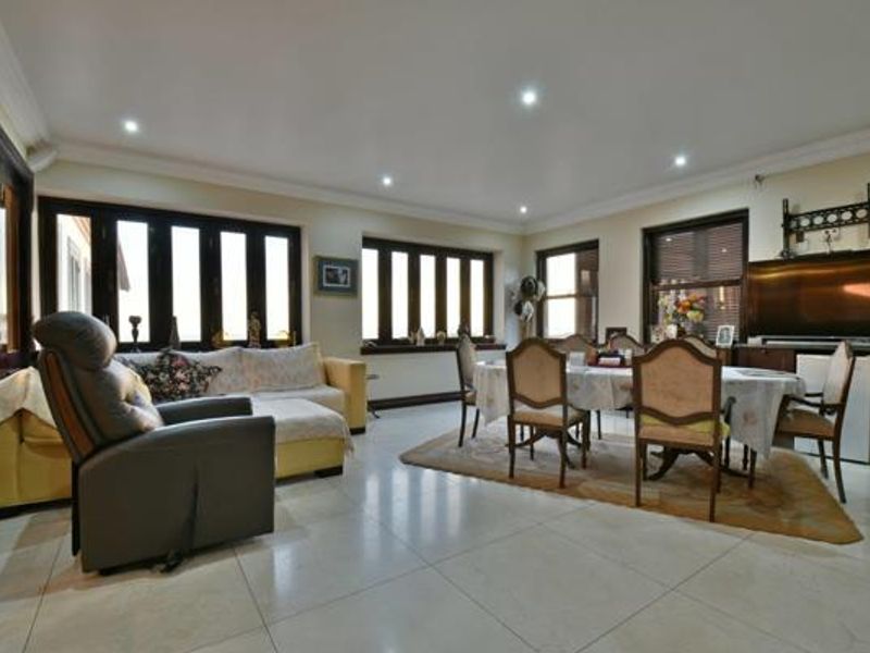 Discover Meyersdal's Gem: Where Luxury Meets Serenity! - Photo 10