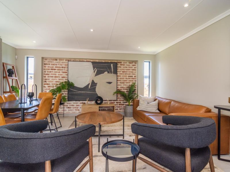 Stunning 142 m2 3-Bedroom Home in Lion Pride Lifestyle Estate - Photo 6